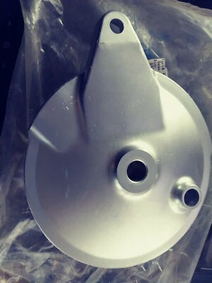 Тормозная пластина Yamaha NOS MX100, MX125 1974-75 NO 401-25321-00-00    - Изображение 1 из 4