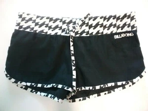 Billabong Women's/Girl's "Peachy" Black, With Trim, Shorts; Size 10 - Picture 1 of 4