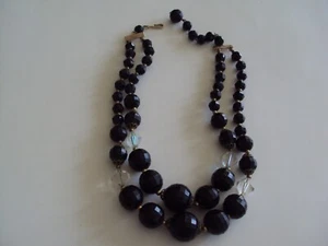 Vintage CORO CHUNKY BLACK BEAD CRYSTAL BEAD NECKLACE DOUBLE STRAND SIGNED - Picture 1 of 3