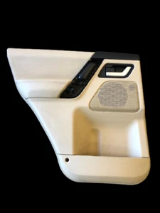 Land Rover LR2 08-12 Left Rear Door Panel W. Trim Driver Side Alpaca - Bild 1 von 4