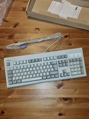 Tastiera DELL QuietKey - Model RT7D5JTW  for Vintage Computer/Retro Computer - Immagine 1 di 4