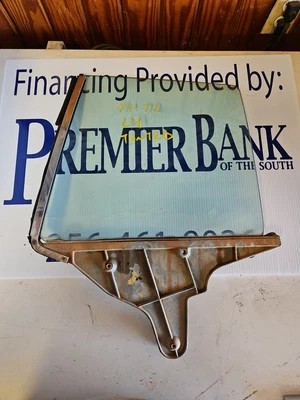 Dodge Plymouth Charger Satilite 1971-72 LH cuarto trasero ventana vidrio tintado Foto 1 de 2