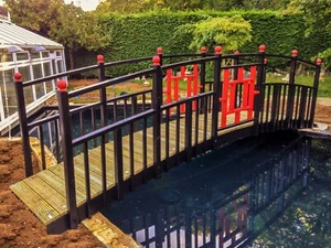 LARGE KOI POND PEDESTRIAN BRIDGE FOR PARKS, GARDENS, STREAMS OR RIVERS - Picture 1 of 6