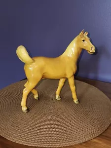 Vintage Mortens Studio Royal Design - Palomino Horse RARE! - Picture 1 of 7