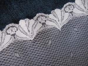 LACE - 6 1/4 inches wide - white - Bild 1 von 5