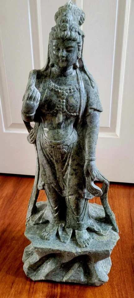 Китайская статуя Гуань Инь большая 28 дюймов 50 фунтов зеленый камень змеевик? Редкая статуэтка! - Изображение 1 из 4