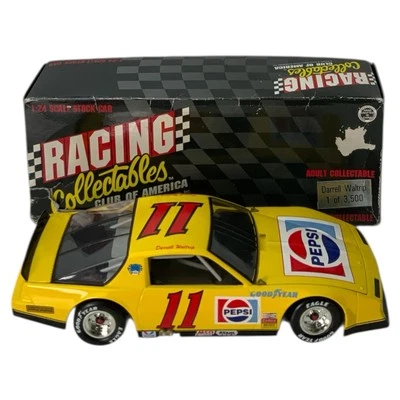 Acción 1/24 Darrell Waltrip #11 Pepsi 1983 Firebird Xtreme CW Club Car 1/3.500 Foto 1 de 4