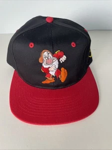 VINTAGE Disney Hat Cap Snap Back Black Red Grumpy Snow White Dwarfs Mens 90s - Picture 1 of 5