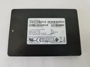 Unidad de estado sólido Samsung MZ-7LN128C PM871b 128 GB SATA III 2,5 pulgadas - Imagen 1 de 3
