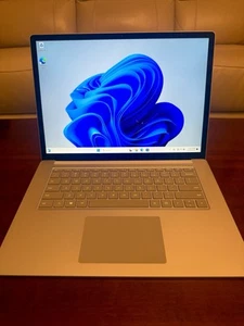 Microsoft Surface Laptop 4 15" Ryzen 7-4980U/8GB RAM/256SSD/Radeon - Picture 1 of 5