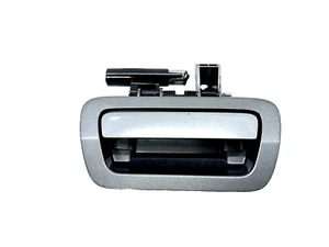 2013 JEEP GRAND CHEROKEE 3.0 CRDLHD TAILGATE OPEN HANDLE OEM-1NC38CDMAE - Picture 1 of 7