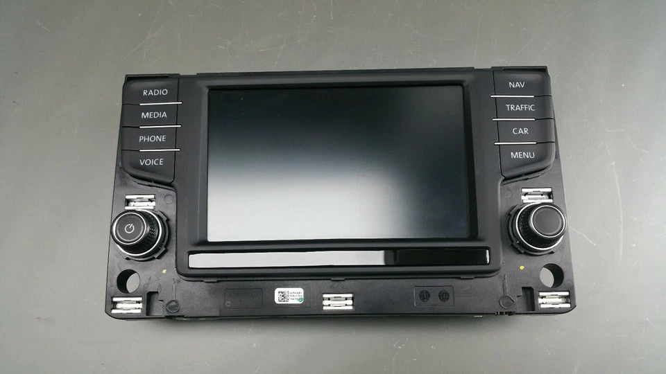 Original VW Passat B8 Control Panel Touch Screen Display 6,5 Inch - Image 1 of 4