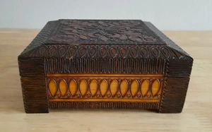 Vintage Square Hand Carved Wooden Jewelry Trinket Box - Picture 1 of 7