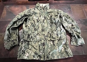 ~ NWOT US NAVY SEAL AOR2 GORETEX PARKA MEDIUM REG NWU TYPE III WORKING JACKET - Picture 1 of 8