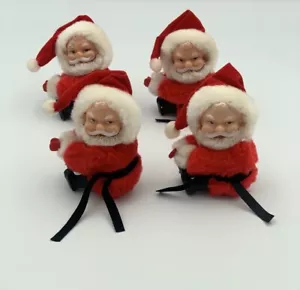 4 - Clip vintage de Navidad de Papá Noel abrazador de vacaciones en plástico de terciopelo años 70 - Imagen 1 de 7