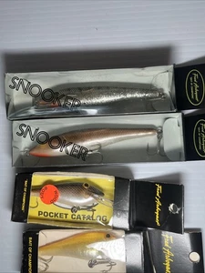 4 Neu im Karton Fred Arbogast Kunstköder 2 Snooker und 2 Shadeaux Holz Körperköder - Bild 1 von 7