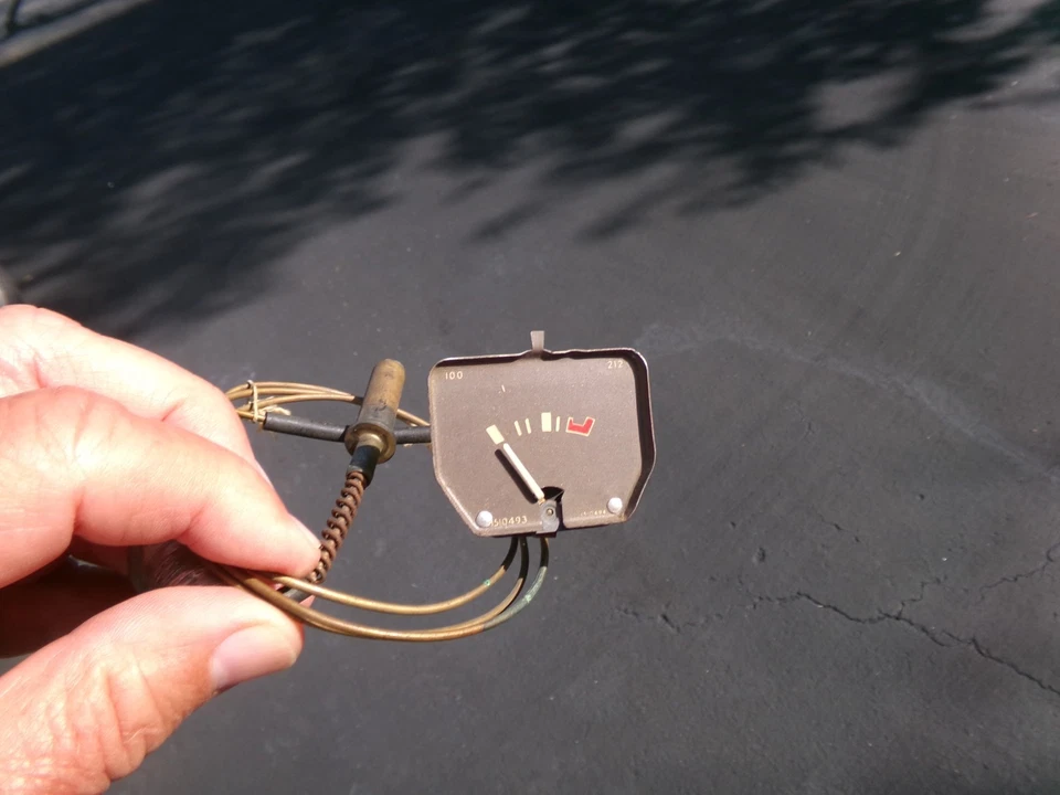 1937 Chevrolet DeLuxe Temperature Gauge AC Thermo NOS GM - Image 1 of 4