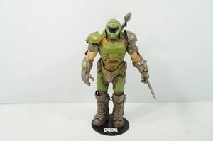McFarlane Doom Slayer Figur 7" - Bild 1 von 8