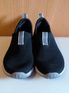 Ryka Damen-Sneaker Größe 6 M schwarz gerippt Echo-Strick Slipper Re-Zorb Lite Wandern - Bild 1 von 13