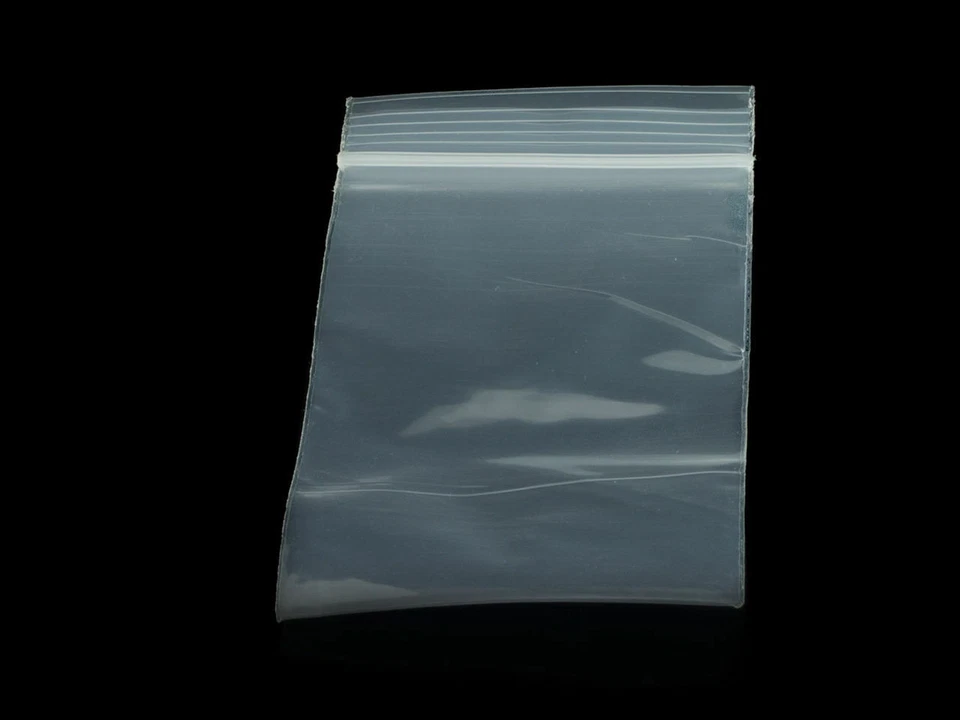 8 Mil QUADRUPLE THICK 8" x 10" "Mini Zip" Zip Lock Bags - Image 1 of 1
