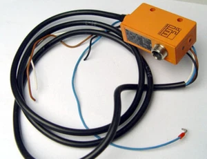 IFM OK5002 Fiberoptik-Verstärker 10 - 55V DC 250 mA f. Sensor Lichtschranke G546 - Bild 1 von 1
