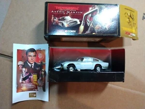 JAMES BOND THUNDERBALL LIMITED EDITION SPY GUISE ASTON MARTIN - Picture 1 of 6