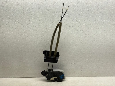 Infiniti M56 M37 2011-2013 cierre de puerta del lado del pasajero delantero derecho OEM LOTE 716 Foto 1 de 4