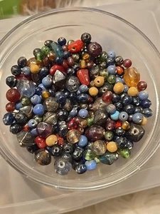 Vintage Glass Bead And Stone Lot 10 Oz - Picture 1 of 4