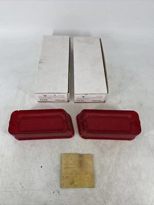 Lente de luz trasera izquierda y derecha Glo-Brite 1139 1137 69 Chevrolet Biscayne Bel Air  Foto 1 de 4