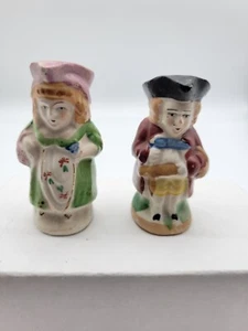 Vintage Man and Woman Colonial Salt and Pepper Shakers Made in Japan - Picture 1 of 6