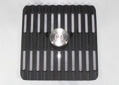 Cook's Essentials Cast-Iron Press 10in - Image 1 of 3