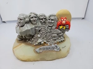 MOUNT YOSEMITE SAM- Looney Tunes Ron Lee 1992.  Bugs Bunny Mount Rushmore Pre-ow - Picture 1 of 14