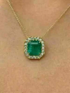 Ciondolo donna bellezza 2 ct taglio Asscher creato in laboratorio smeraldo placcato oro giallo 14 carati - Foto 1 di 6