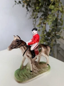 Estatuilla ecuestre jinete de porcelana extranjera Fairylife, caza, caballo - Imagen 1 de 9