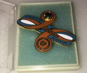 Rare Lions CLUB INTERNATIONAL TOKYO JAPAN HOYA COLLECTORS PIN 2A - Picture 1 of 2