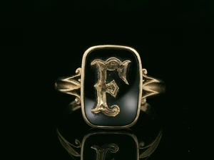 Viktorianischer Trauerring 9 kt Gelbgold & schwarzer Emaille "F" - Größe P - um 1880 - Bild 1 von 12