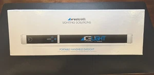 Jerry Ghionis Westcott Ice Light Excellent Condition, works as should USED ONCE! - Picture 1 of 5