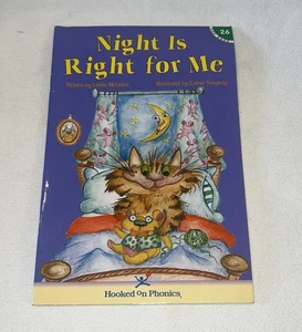 Night is Right for Me Hooked on Phonics Paperback 26 ￼ - Bild 1 von 3