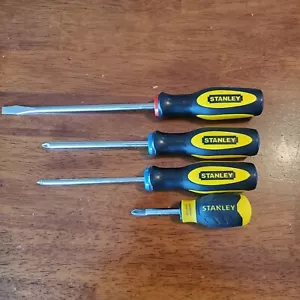 Stanley Tools Screwdriver Set of 4 Comfort Grip 1 Straight 3 Philips EUC - Picture 1 of 5