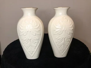 Pair of Classic Lenox Hera Vases 8-3/4" tall - Picture 1 of 6