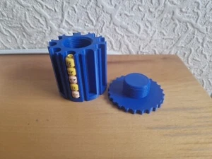 Minifigure Head Holder  - Picture 1 of 3