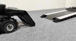 1/14 FULLY STAINLESS STEEL 2 Axle Remote Control Gooseneck Semi-Trailer NIB - Picture 1 of 13