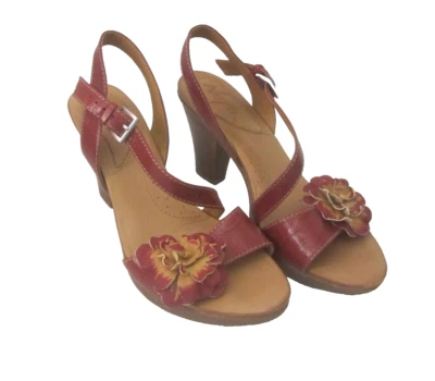 Naya Airena Leather Platform Bamboo Heels Sandals Flower #45485600 Sz 7M Red - Image 1 of 4
