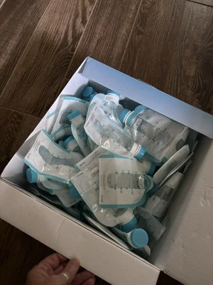 Bolsas de almacenamiento de leche materna Kinde Twist de un solo uso 6 oz/175 ml 68 bolsas Foto 1 de 4