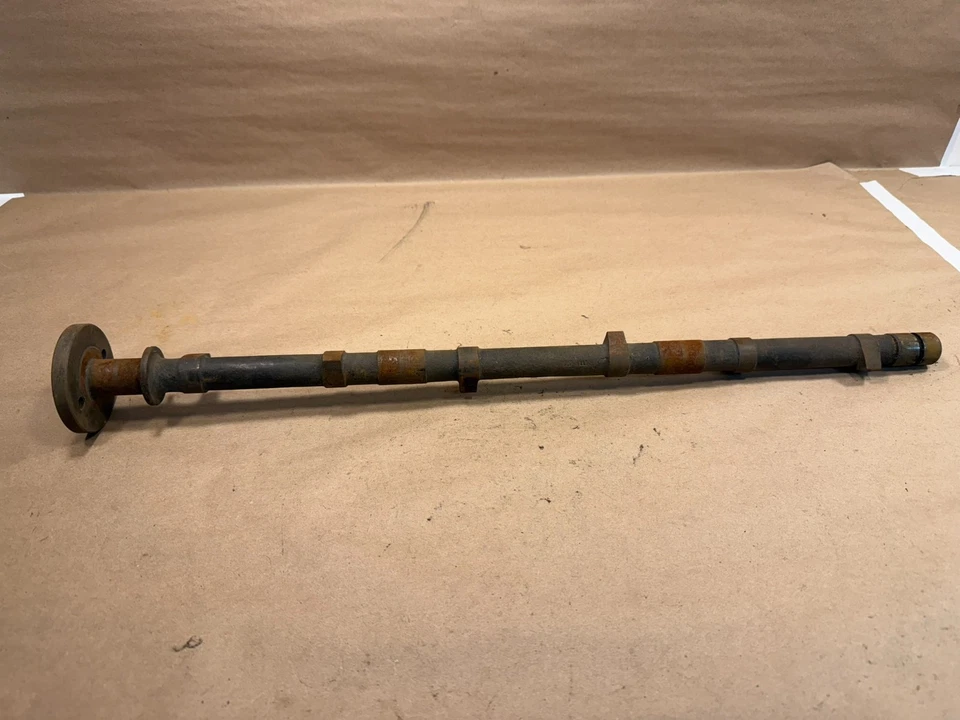 Original Jaguar 2.4 Mk1 3.4 Mk7 Inlet Camshaft C4488 - Image 1 of 4