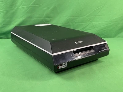 EPSON Perfection V600 J252A Photo & Document Scanner *NO POWER ADAPTER* - Image 1 of 4