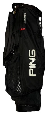 Ping 4 系列可支撑携带高尔夫包双肩带 4 路分隔板黑色带雨罩 — 第 1/4 张图片