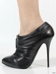 Giuseppe ZANOTTI black 40 10 zip front booties ANKLE BOOTS heels shoes $795 new  - Picture 1 of 6