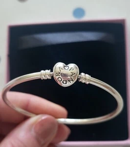 Silver pandora bangle heart clasp - Picture 1 of 4