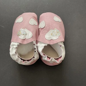Baby Girl Shoes 18-24 months With Multi Hearts Design - Picture 1 of 4